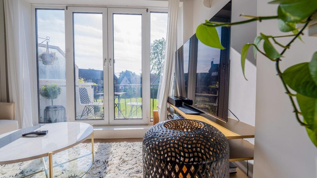 Living Room 3