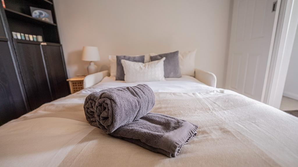 Master Bedroom 2