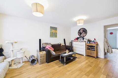 undefined, Woodvale Kingsway, Quedgeley, Gloucester, Gloucestershire, GL2