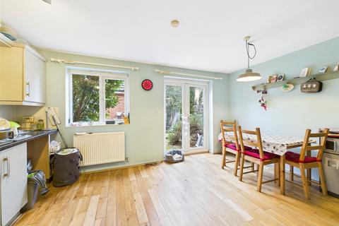 undefined, Woodvale Kingsway, Quedgeley, Gloucester, Gloucestershire, GL2