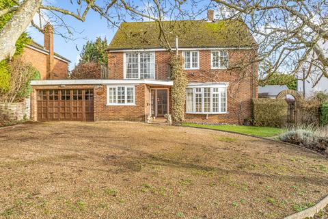 4 bedroom detached house for sale, Chiltern Road, Peppard Common