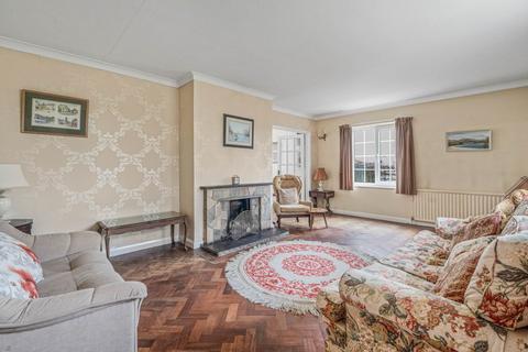 4 bedroom detached house for sale, Chiltern Road, Peppard Common