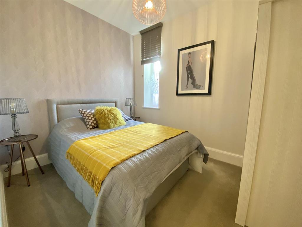 73 Leighton Park-7.jpg