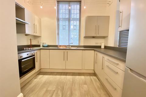 2 bedroom apartment for sale, 73 Leighton Park, Bicton Heath, Shrewsbury, SY3 5FS