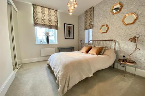 2 bedroom apartment for sale, 73 Leighton Park, Bicton Heath, Shrewsbury, SY3 5FS