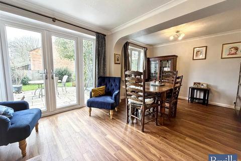 4 bedroom detached house for sale, Pond End Road, Sonning Common Reading RG4