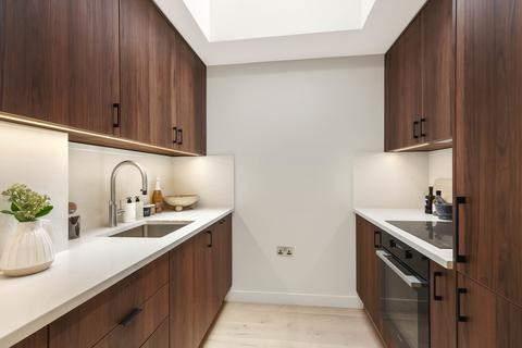 1 bedroom flat for sale, Dilke Street, London SW3