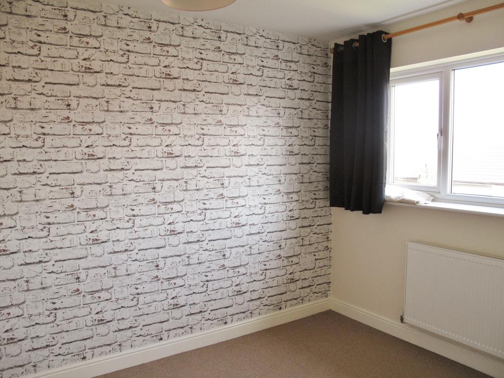 Second Bedroom (1)