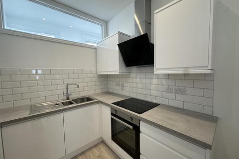 1 bedroom house to rent, Flat 1, Torquay House, Halkett Street, St Helier