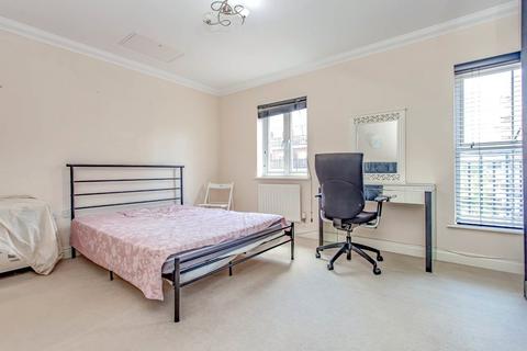 House share to rent, The Gateway, Hertfordshire WD18