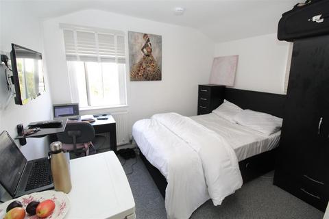 4 bedroom house to rent, Copper Street, Cardiff CF24