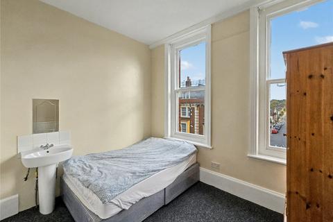 1 bedroom property to rent, Streatham High Road, London, SW16