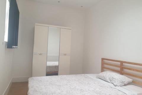 1 bedroom flat to rent, Victoria Road, Ruislip