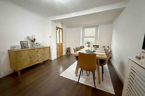 3 bedroom semi-detached house for sale, Bolgoed Road, Pontarddulais, SA4 8JF
