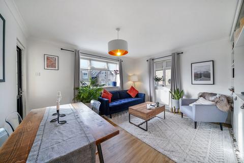 2 bedroom flat for sale, Castledine Road, London, SE20