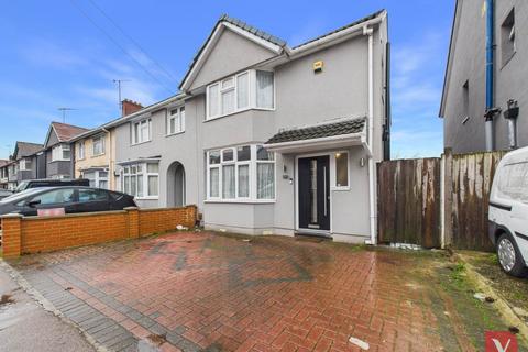 undefined, Kingsway, Luton LU1