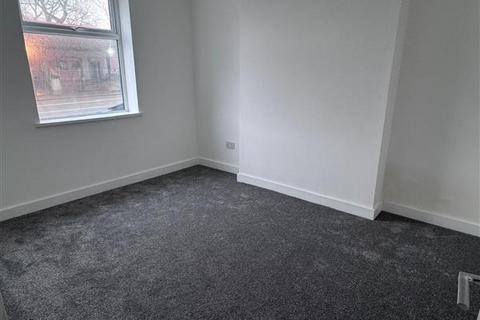 3 bedroom terraced house for sale, Oldham Road, Manchester