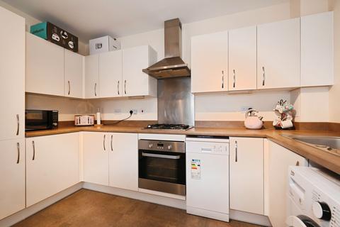 undefined, 21 Jasmine Square, Reading, RG5