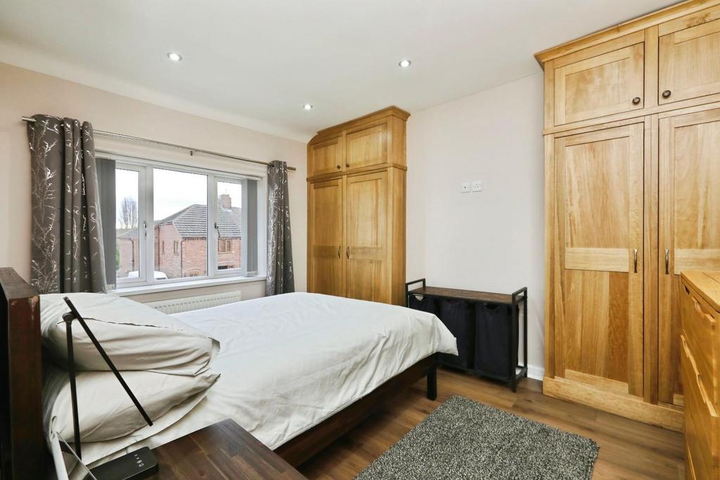 Bedroom no.1