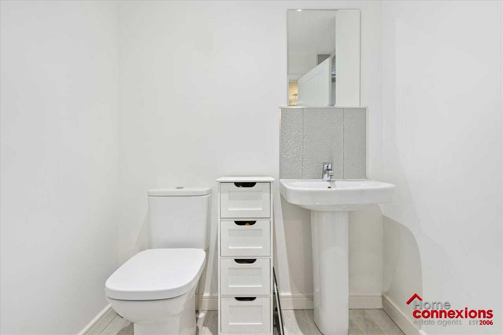 En-Suite (2)