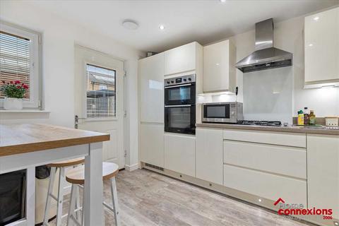 3 bedroom semi-detached house for sale, Horsleyhill, Benthall, EAST KILBRIDE
