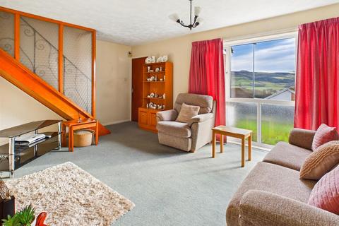 3 bedroom detached house for sale, 8 Brynsiriol, Welshpool