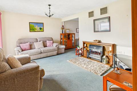 3 bedroom detached house for sale, 8 Brynsiriol, Welshpool
