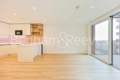 undefined, Quay Walk, Wembley HA0
