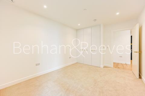 undefined, Quay Walk, Wembley HA0