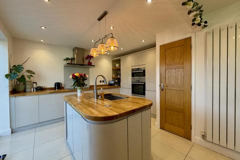 5 bedroom detached house for sale, John Bold Avenue, Stoney Stanton LE9