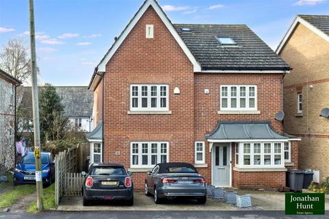 undefined, London Road, Buntingford SG9