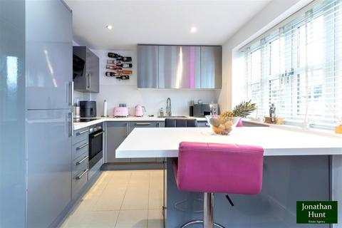 undefined, London Road, Buntingford SG9