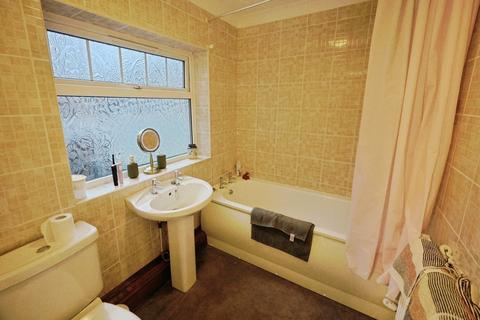 2 bedroom terraced house for sale, West View, Crook