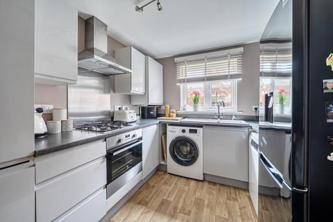 undefined, Jordan Grove, Alton, Hampshire, GU34