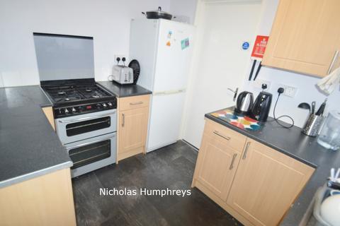 4 bedroom terraced house to rent, Heron Way, Hatfield AL10