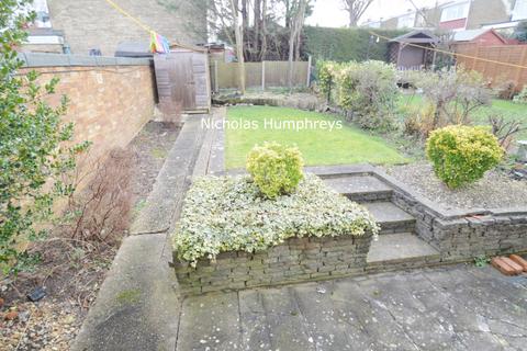 4 bedroom terraced house to rent, Heron Way, Hatfield AL10