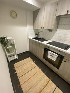 1 bedroom flat to rent, Conyngham Road, Manchester