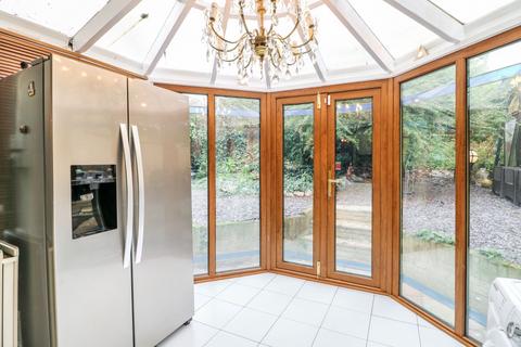 undefined, Carswell Close, Ilford IG4