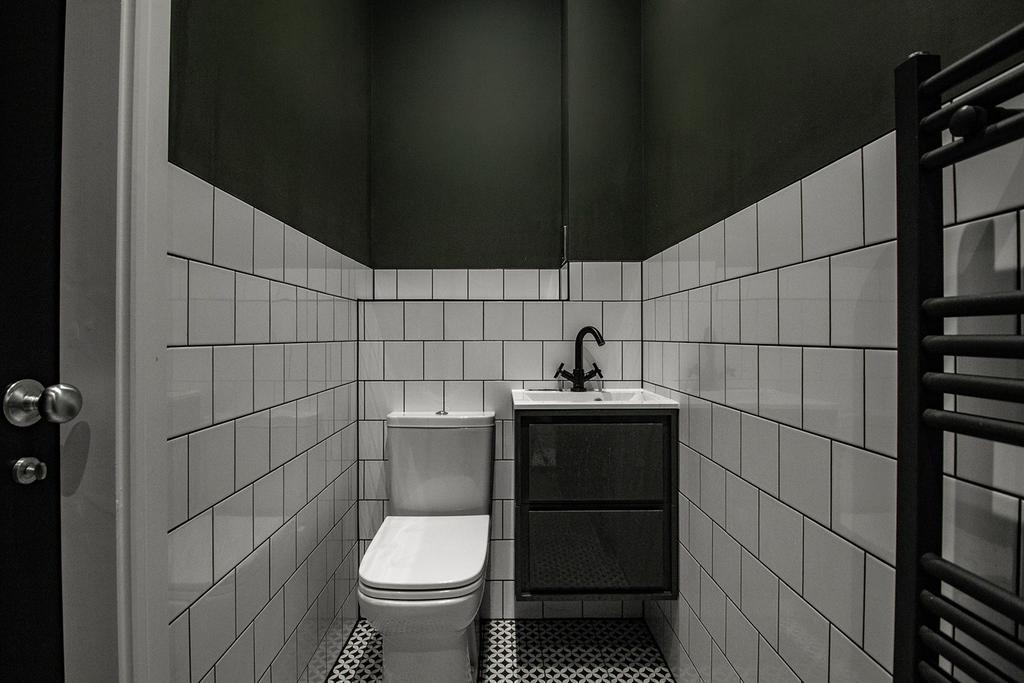 Ensuite
