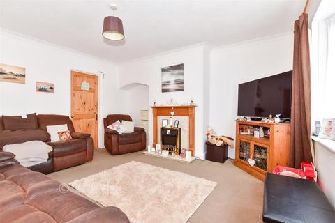 Mangravet Avenue, Maidstone, Kent