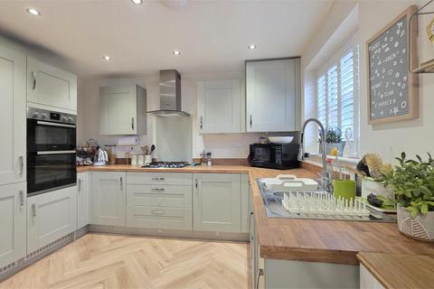 3 bedroom detached house for sale, Tempest Close, Southam, CV47