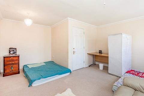 House share to rent, The Gateway, Hertfordshire WD18