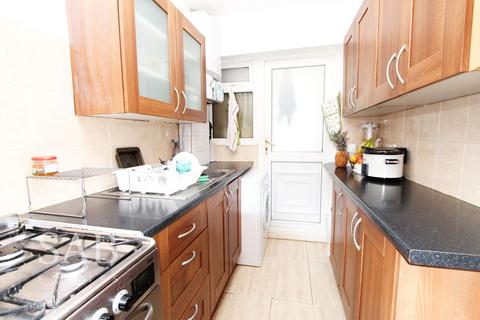 undefined, Langdale Gardens, Perivale, UB6