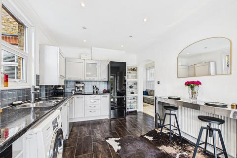 2 bedroom apartment for sale, Ditton Court Road, Westcliff-on-sea, SS0