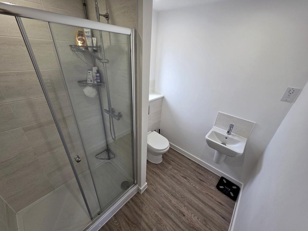 Ensuite