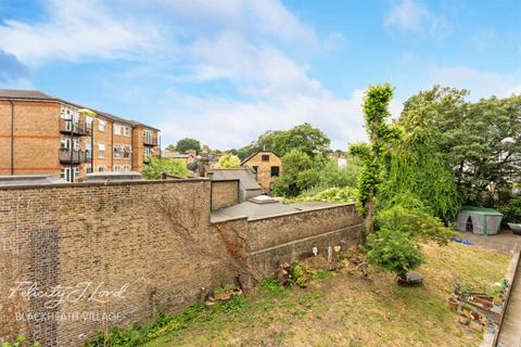 Eastdown Park, London SE13