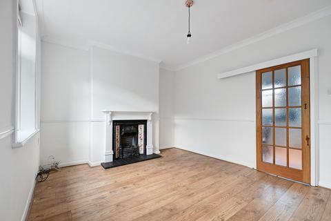 undefined, Yeadon, Leeds LS19