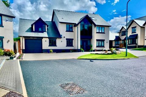 undefined, Star Road, Pontypool NP4