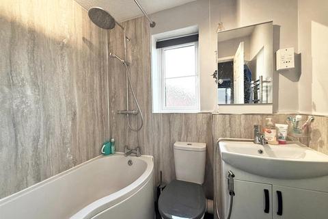 2 bedroom terraced house for sale, White Meadow Close, Herongate, Shrewsbury