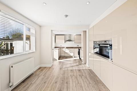4 bedroom semi-detached house for sale, Elizabeth Avenue, Hove
